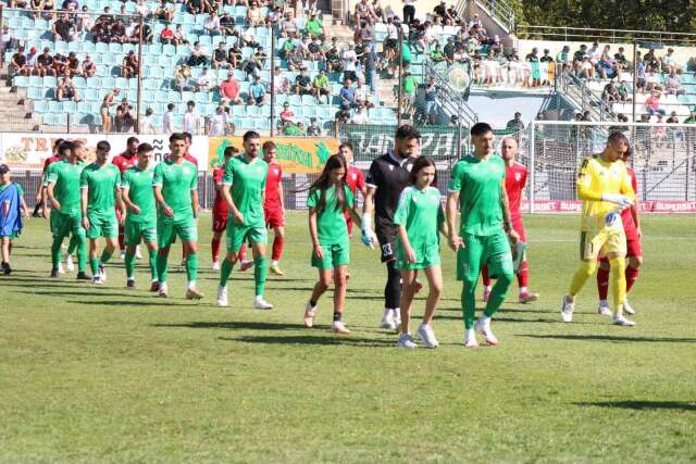 Superbet League 2: Πρεμιέρα στο πρωτάθλημα με ισοπαλία 0-0 για Πανθρακικό και Πύργο | Επικαιρότητα στο PlusTV.gr
