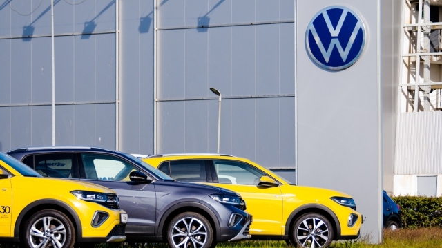 «Η Volkswagen δεν θα είναι ποτέ ξανά όπως πριν»: Ανάγκη για θαρραλέες αποφάσεις για τη διάσωση του ομίλου, γράφει ο γερμανικός Τύπος