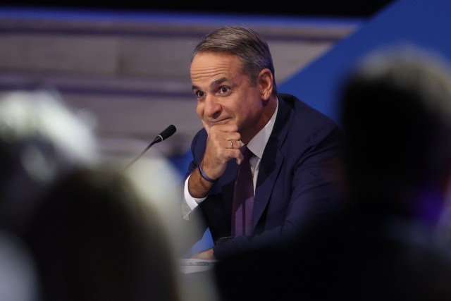 Ανταπάντηση Μητσοτάκη σε Σαμαρά: Απ΄ ότι θυμάμαι ο ίδιος πήρε στις εκλογές 18% | Επικαιρότητα στο LivePress.gr