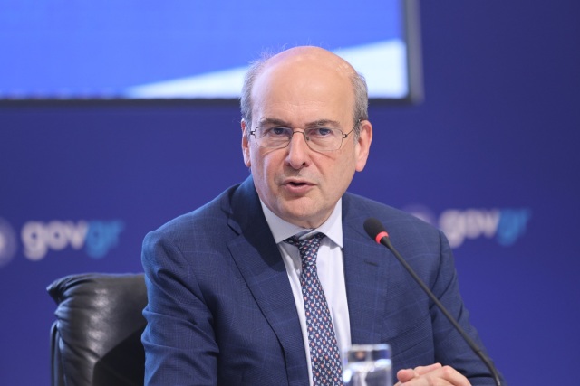 Χατζηδάκης: Βαδίζουμε σε δρόμο αξιοπιστίας, αν παρουσιαστούμε ως Τσίπρας ή Ανδρουλάκης, θα βάλουμε τη χώρα σε περιπέτειες