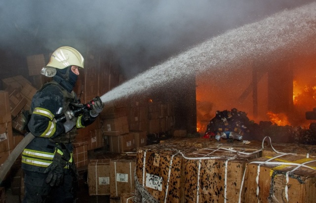Πόλεμος στην Ουκρανία: Τουλάχιστον τρεις νεκροί και 34 τραυματίες σε ρωσική επιδρομή σε εμπορικό κέντρο