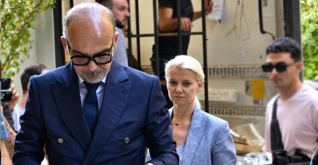 «Πρώτα έχουμε τον Θεό και μετά εμένα» έλεγε σε ασθενή με επιθετικό καρκίνο o Θεοδωρόπουλος, πήρε 3.000 χωρίς απόδειξη - Πλασαριζόταν ως ο γιατρός των επωνύμων