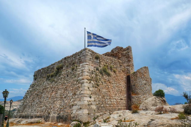 Έως 10.000 ευρώ για μετεγκατάσταση στην ακριτική Ελλάδα, τον Οκτώβριο ανοίγει η πλατφόρμα | Επικαιρότητα στο LivePress.gr