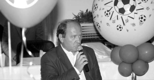 Πέθανε ο ιστορικός πρόεδρος της ΠΑ.ΛΕ.ΦΙ.Π. Δημήτρης Γούναρης | Επικαιρότητα στο LivePress.gr