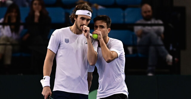 Davis Cup: Ήττα στο διπλό η Ελλάδα και προβάδισμα για τη Σλοβακία | Επικαιρότητα στο LivePress.gr