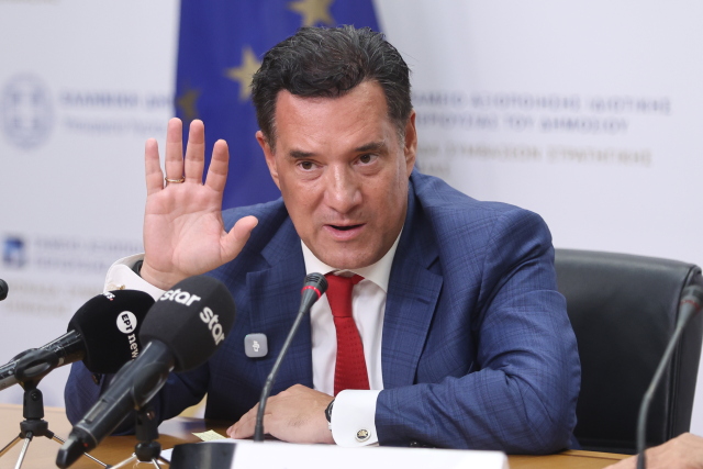 Γεωργιάδης: Ψευδές και συκοφαντικό το δημοσίευμα που με συνδέει με ιδιωτική κλινική, πρόκειται για ξένους επενδυτές, δεν κάνουν πλασμαφαιρέσεις
