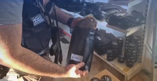 Στα δίχτυα της ΑΑΔΕ κύκλωμα λαθρεμπορίας καπνού ναργιλέ, κατασχέθηκαν 826 κιλά, δείτε βίντεο