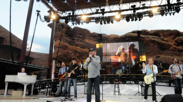 Οι Beach Boys ακύρωσαν ξαφνικά τρεις συναυλίες μία ημέρα πριν την επιστροφή τους στη σκηνή | Επικαιρότητα στο LivePress.gr