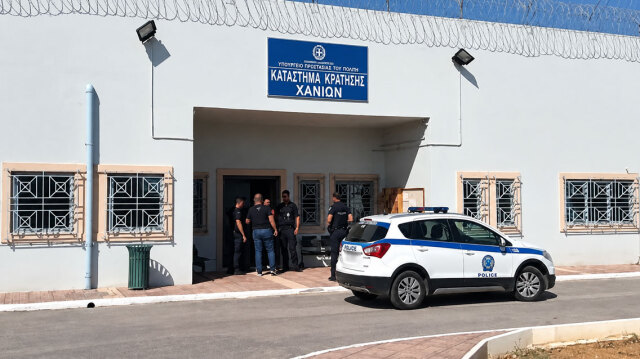 Ισοβίτης καλλιεργούσε κάνναβη δίπλα στις φυλακές Χανίων: Είχε πυροβολήσει με Καλάσνικοφ τρεις αστυνομικούς στις Μαλάδες το 2008