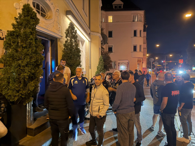Εθνική ποδοσφαίρου: Το Αουγκσμπουργκ στα γαλανόλευκα, δείτε βίντεο και φωτογραφίες | Επικαιρότητα στο PlusTV.gr