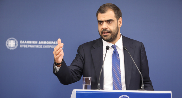 Μαρινάκης: Δεν τέθηκε ποτέ θέμα απειλής της ελληνικής κυβέρνησης, ούτε θα γινόταν ανεκτό κάτι τέτοιο, είπε για το δημοσίευμα της WSJ