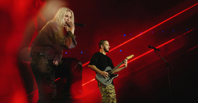Οι Linkin Park μιλούν για τη δύσκολη επιστροφή μετά τον θάνατο του Τσέστερ Μπένινγκτον: «Κανείς δεν μπορεί να τον αντικαταστήσει»