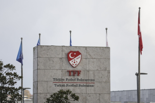 Έρευνα για παράνομο στοιχηματισμό σε 450 στελέχη ομάδων στην Τουρκία | Επικαιρότητα στο LivePress.gr