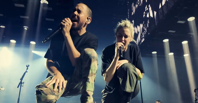 Οι Linkin Park είχαν σκεφτεί να αλλάξουν όνομα μετά τον θάνατο του Τσέστερ Μπένινγκτον: Τελικά, νιώσαμε ότι θα ήταν κάπως ανόητο