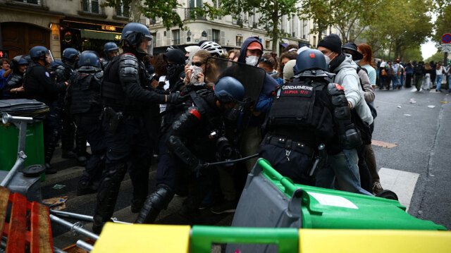 ΓΑΛΛΙΑ: 1 ΣΤΑ 7 ΣΧΟΛΕΙΑ ΠΑΡΑΜΕΝΟΥΝ ΥΠΟ ΚΑΤΑΛΗΨΗ, ΜΙΑ ΜΕΡΑ ΜΕΤΑ ΤΙΣ ΜΑΖΙΚΕΣ ΔΙΑΔΗΛΩΣΕΙΣ ΤΩΝ ΜΑΘΗΤΩΝ