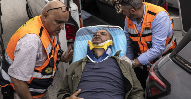Πυροβολισμοί και επίθεση σε δημοσιογράφους από εποίκους στη Δυτική Όχθη, τραυματίστηκε φωτορεπόρτερ του AFP