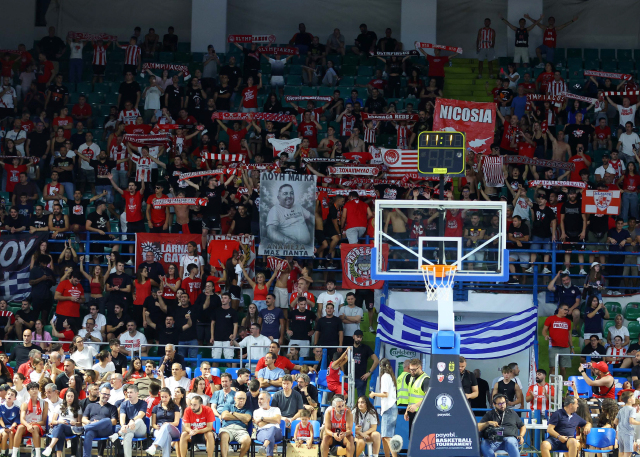 ΚΑΕ Ολυμπιακός: Εξαντλήθηκαν τα εισιτήρια για το ταξίδι σε Βαλένθια και Βαρκελώνη | Επικαιρότητα στο LivePress.gr