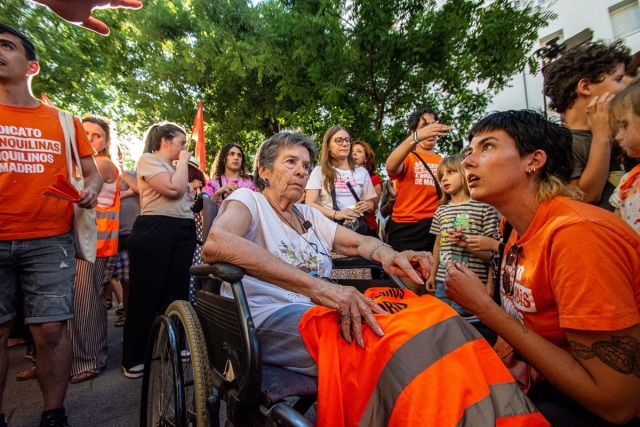 Μαρικάρμεν Αμπασκάλ: Πέθανε η 87χρονη-σύμβολο των διαδηλώσεων κατά της στεγαστικής κρίσης στην Ισπανία