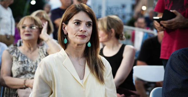 «Θα προσφύγω στη Δικαιοσύνη»: Η Άννα Παπαδοπούλου δίνει συνέχεια στον καβγά με τον πρώην βουλευτή του ΠΑΣΟΚ Δημήτρη Κωνσταντόπουλο
