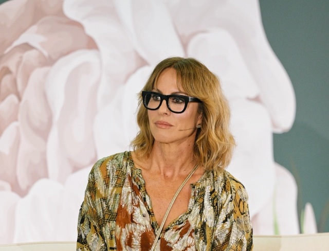 Η συγγραφέας Σάρα Γουίλσον στο Marie Claire Power Trip: «Ήδη ζούμε την κατάρρευση του πολιτισμού»