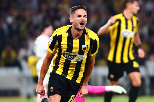 Stoiximan Super League: Η ΑΕΚ 3-0 τον ΟΦΗ στη Νέα Φιλαδέλφεια, πρώτη νίκη για τον Αστέρα 2-1 τον Ατρόμητο, δείτε τα γκολ