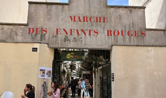 Marché des Enfants Rouges: Στην ιστορική αγορά του Παρισιού πριν από την καταστροφική πυρκαγιά