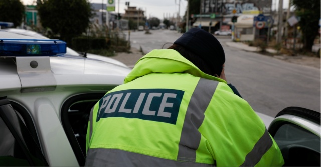 Προφυλακίστηκαν οι δύο νεαροί για την επίθεση με μαχαίρι σε 32χρονο στην Ελευσίνα: «Μας επιτέθηκε πρώτος» ισχυρίστηκαν