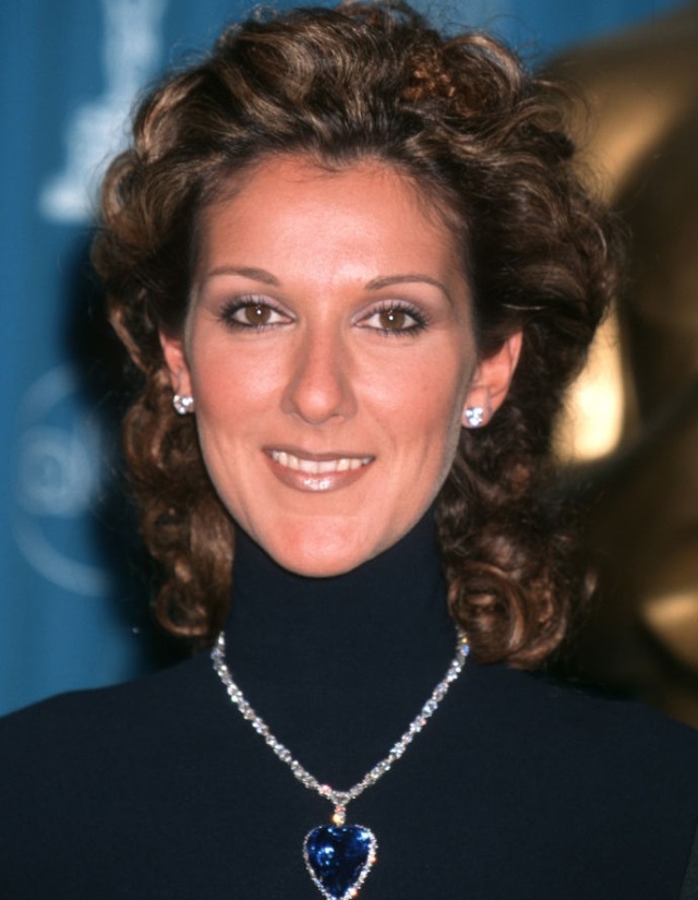Θυμόμαστε την εμφάνιση της Celine Dion, η οποία ενέπνευσε την Barbie που της αφιέρωσαν (βίντεο)