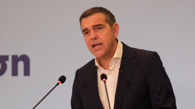 Νέα επίθεση Τσίπρα σε Ανδρουλάκη: Οι αφελείς νόμιζαν πως αν έχανα θα ήταν αυτοί η εναλλακτική λύση, δεν αποκλείεται να συγκυβερνήσει με ΝΔ