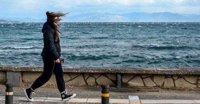 Χειμωνιάτικο το σκηνικό το Σαββατοκύριακο – Πτώση θερμοκρασίας, χιόνια και βοριάδες, πότε έρχεται βελτίωση