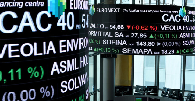 Συναγερμός για τη γαλλική οικονομία: Στο υψηλότερο επίπεδο από το 2002 το κόστος δανεισμού, έφτασε στο 5,01% - Οι επενδυτές γυρίζουν την πλάτη στο Παρίσι