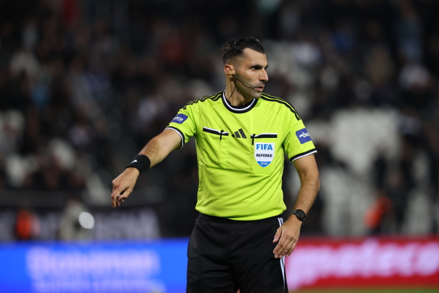Stoiximan Super League: Οι διαιτητές της 8ης αγωνιστικής - Εκτός ο Φωτιάς | Επικαιρότητα στο LivePress.gr