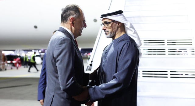 Με νέα 3ετη συμφωνία της  Mubadala με την Ελληνική Αναπτυξιακή Τράπεζα, 15 μνημόνια και κοινοπραξία για έργα 10 δισ. ο διάδοχος του θρόνου στο Άμπου Ντάμπι στην Ελλάδα