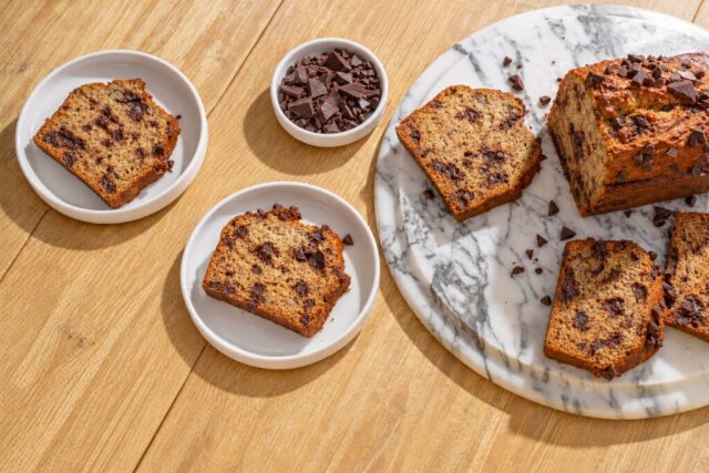 Πώς πετυχαίνουμε αφράτο banana bread με ΙΟΝ κουβερτούρα | Επικαιρότητα στο LivePress.gr
