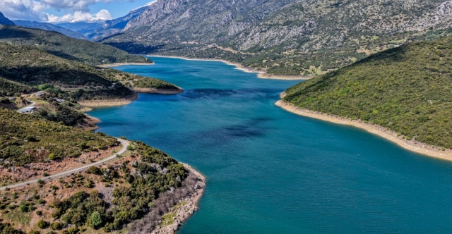 Με αυξημένα αποθέματα νερού μπαίνει η Αττική στον χειμώνα: Η εικόνα στους τέσσερις ταμιευτήρες και το στοίχημα των επόμενων μηνών