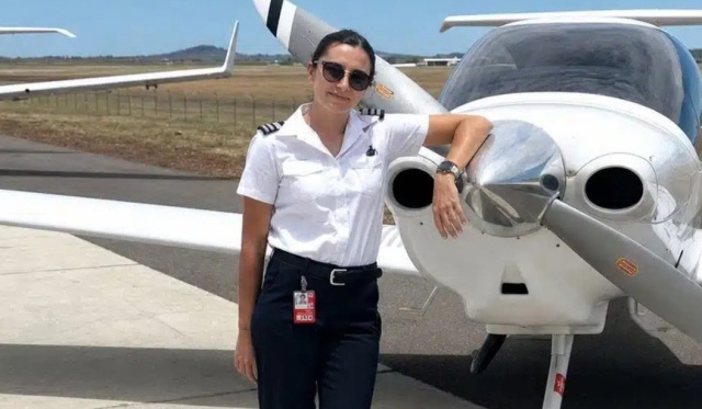 Με Ελληνοαυστραλή πιλότο η πρώτη επιβατική πτήση από το νέο αεροδρόμιο του Σίδνεϊ | Επικαιρότητα στο LivePress.gr