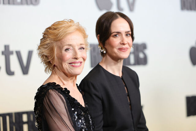Holland Taylor – Sarah Paulson: Γιατί εξακολουθούν να έχουν ξεχωριστά σπίτια έπειτα από 12 χρόνια σχέσης
