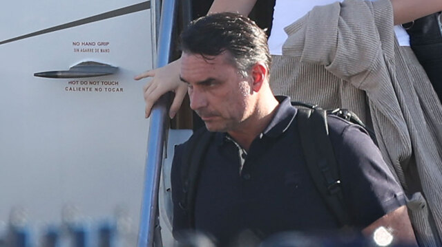 Πώς διέφυγε ο Μπολσονάρου από τη Βραζιλία: Το σχέδιο παραπλάνησης με τα 4 ΙΧ, το ιδιωτικό τζετ στην Αργεντινή και η βοήθεια του Λευκού Οίκου