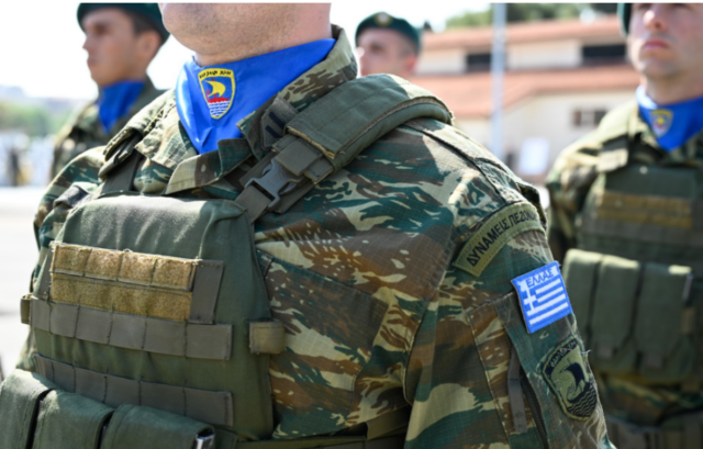Πρόσκληση για κατάταξη στον Στρατό Ξηράς με την 2025 Γ