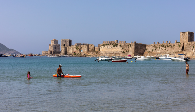 Συναγερμός στη Μεθώνη για εντοπισμό θαλάσσιας νάρκης ανοιχτά της παραλίας Κρητικά