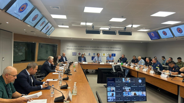 Οι πέντε άξονες για την σωστή προετοιμασία ενόψει χειμώνα – Ευρεία σύσκεψη στο υπουργείο Κλιματικής Κρίσης και Πολιτικής Προστασίας