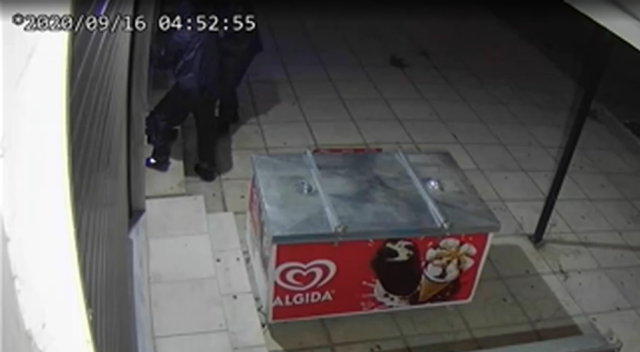 Μηχανιώνα: Βίντεο: Η στιγμή που μέλη σπείρας βάζουν βόμβα σε ΑΤΜ - Δείτε βίντεο