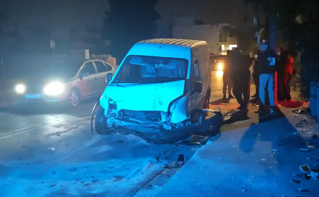 &Sigma;&omicron;&beta;&alpha;&rho;ό &tau;&rho;&omicron;&chi;&alpha;ί&omicron; &sigma;&tau;&eta;&nu; &Pi;&alpha;&iota;&alpha;&nu;ί&alpha;: Έ&nu;&alpha;&sigmaf; &tau;&rho;&alpha;&upsilon;&mu;&alpha;&tau;ί&alpha;&sigmaf; &mu;&epsilon; &kappa;&rho;&alpha;&nu;&iota;&omicron;&epsilon;&gamma;&kappa;&epsilon;&phi;&alpha;&lambda;&iota;&kappa;έ&sigmaf; &kappa;&alpha;&kappa;ώ&sigma;&epsilon;&iota;&sigmaf;, &delta;&epsilon;ί&tau;&epsilon; &beta;ί&nu;&tau;&epsilon;&omicron;