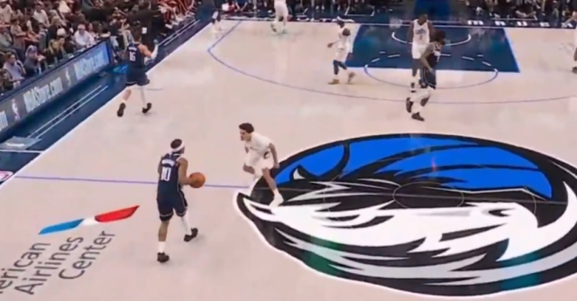&Tau;&omicron; blooper &tau;&eta;&sigmaf; &chi;&rho;&omicron;&nu;&iota;ά&sigmaf; &sigma;&tau;&omicron; NBA: &Omicron;&iota; &delta;&iota;&alpha;&iota;&tau;&eta;&tau;έ&sigmaf; έ&delta;&omega;&sigma;&alpha;&nu; &tau;&eta; &mu;&pi;ά&lambda;&alpha; &sigma;&epsilon; &lambda;ά&theta;&omicron;&sigmaf; &omicron;&mu;ά&delta;&alpha; &kappa;&alpha;&iota; &epsilon;&kappa;&epsilon;ί&nu;&eta; έ&kappa;&alpha;&nu;&epsilon; &epsilon;&pi;ί&theta;&epsilon;&sigma;&eta; &sigma;&tau;&omicron; &alpha;&nu;&tau;ί&pi;&alpha;&lambda;&omicron; &kappa;&alpha;&lambda;ά&theta;&iota;