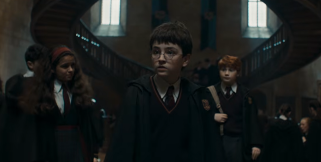 Ο Χάρι Πότερ επιστρέφει στο Χόγκουαρτς, δείτε το τρέιλερ της νέας σειράς που κάνει πρεμιέρα τα Χριστούγεννα 