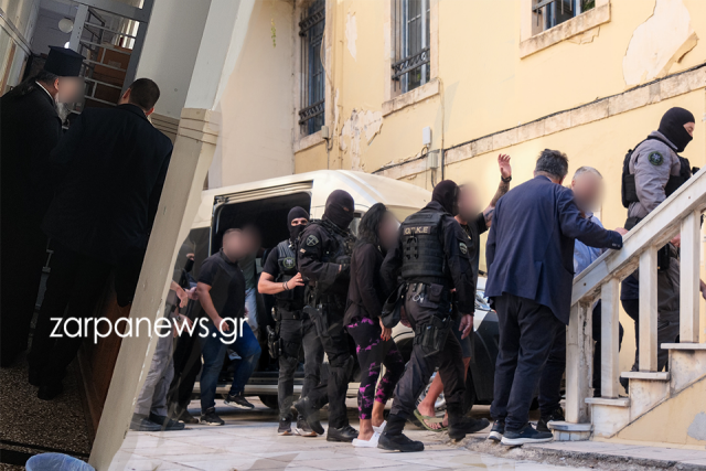 ΕΛΕΥΘΕΡΟΣ ΑΝΕΥ ΟΡΩΝ Ο ΑΡΧΙΜΑΝΔΡΙΤΗΣ ΓΙΑ ΤΗΝ ΥΠΟΘΕΣΗ ΤΗΣ ΧΑΝΙΩΤΙΚΗΣ ΜΑΦΙΑΣ