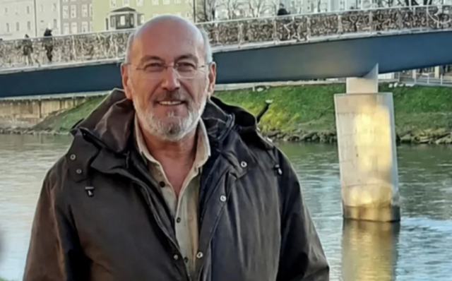 ΘΡΙΛΕΡ ΧΩΡΙΣ ΤΕΛΟΣ ΜΕ ΤΗΝ ΕΞΑΦΑΝΙΣΗ ΤΟΥ ΕΠΙΧΕΙΡΗΜΑΤΙΑ ΑΠΟ ΤΗΝ ΕΥΒΟΙΑ: ΤΟ ΤΕΛΕΥΤΑΙΟ ΤΑΞΙ ΚΑΙ Η ΣΚΙΑ ΕΝΟΣ ΑΝΕΞΗΓΗΤΟΥ ΜΥΣΤΗΡΙΟΥ