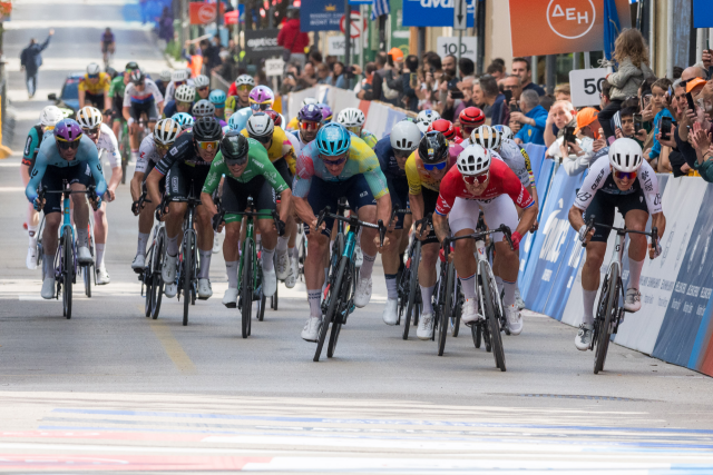 &Delta;&Epsilon;&Eta; Tour of Hellas: &Alpha;&pi;ό &tau;&omicron;&nu; Herrada &kappa;&alpha;&iota; &tau;&omicron;&nu; &pi;&rho;&omega;&tau;&alpha;&theta;&lambda;&eta;&tau;ή &Alpha;&phi;&rho;&iota;&kappa;ή&sigmaf; Kudus, έ&omega;&sigmaf; &Omicron;&lambda;&upsilon;&mu;&pi;&iota;&omicron;&nu;ί&kappa;&epsilon;&sigmaf; &tau;&eta;&sigmaf; &pi;ί&sigma;&tau;&alpha;&sigmaf; &sigma;&tau;&omicron;&upsilon;&sigmaf; 120 pro riders &tau;&omicron;&upsilon; &Gamma;ύ&rho;&omicron;&upsilon;