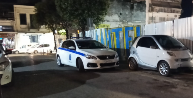 ΕΠΕΙΣΟΔΙΟ ΜΕ ΟΠΑΔΙΚΑ ΚΙΝΗΤΡΑ ΣΤΟ ΑΓΡΙΝΙΟ: ΣΤΟ ΝΟΣΟΚΟΜΕΙΟ ΕΝΑΣ ΝΕΑΡΟΣ, ΤΡΕΙΣ ΣΥΛΛΗΨΕΙΣ