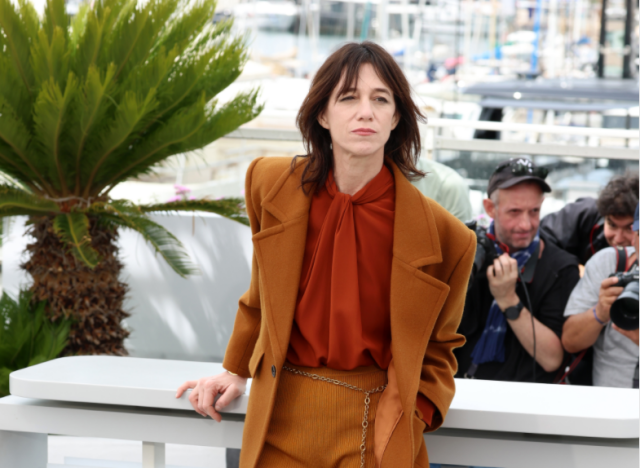 L&rsquo;Affaire Marie-Claire: &Eta; Charlotte Gainsbourg &sigma;&tau;&omicron; &rho;ό&lambda;&omicron; &tau;&eta;&sigmaf; &alpha;&kappa;&tau;&iota;&beta;ί&sigma;&tau;&rho;&iota;&alpha;&sigmaf; &delta;&iota;&kappa;&eta;&gamma;ό&rho;&omicron;&upsilon; Gis&egrave;le Halimi